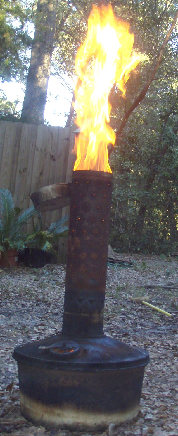 Calentador tipo smudge pot para calentar el aire en la plantación