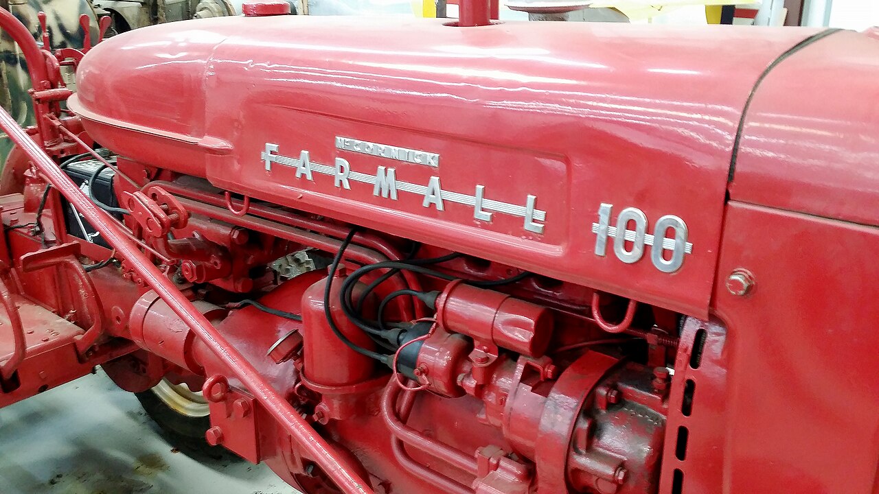 Tractor agrícola — máquina fundamental de toda flota